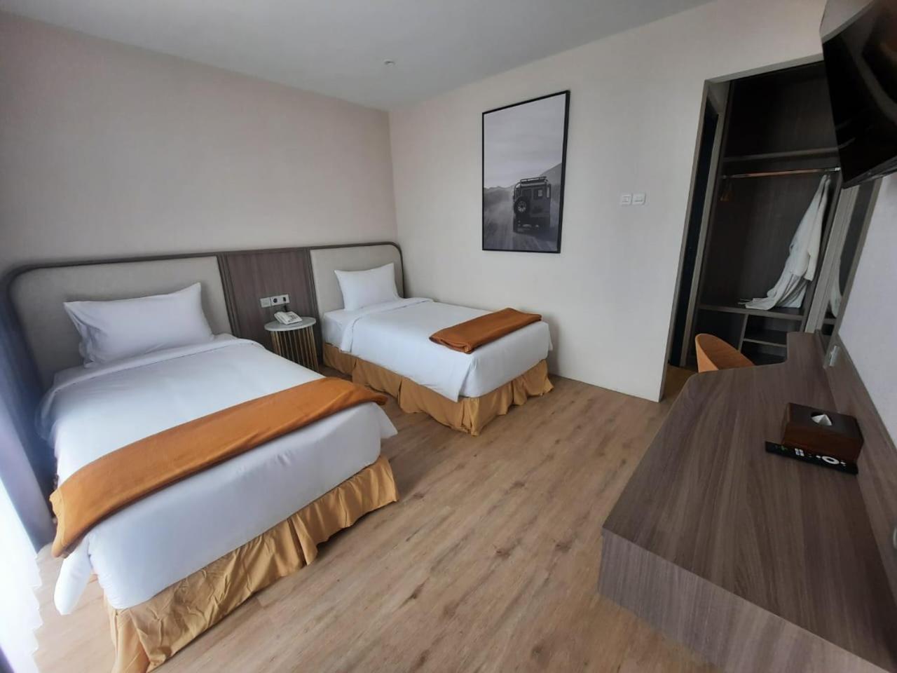 Hotel Nature Bromo And Resort Pasuruan Exterior photo