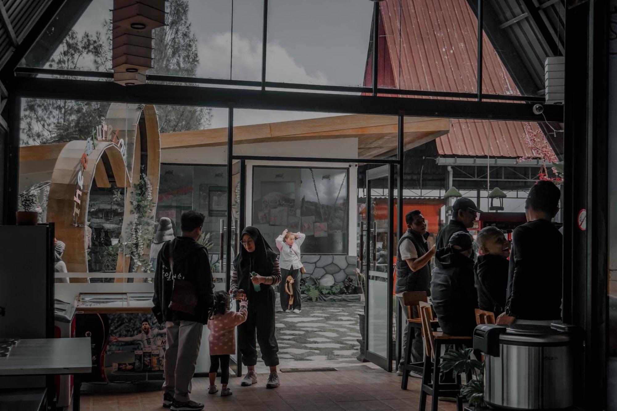Hotel Nature Bromo And Resort Pasuruan Exterior photo